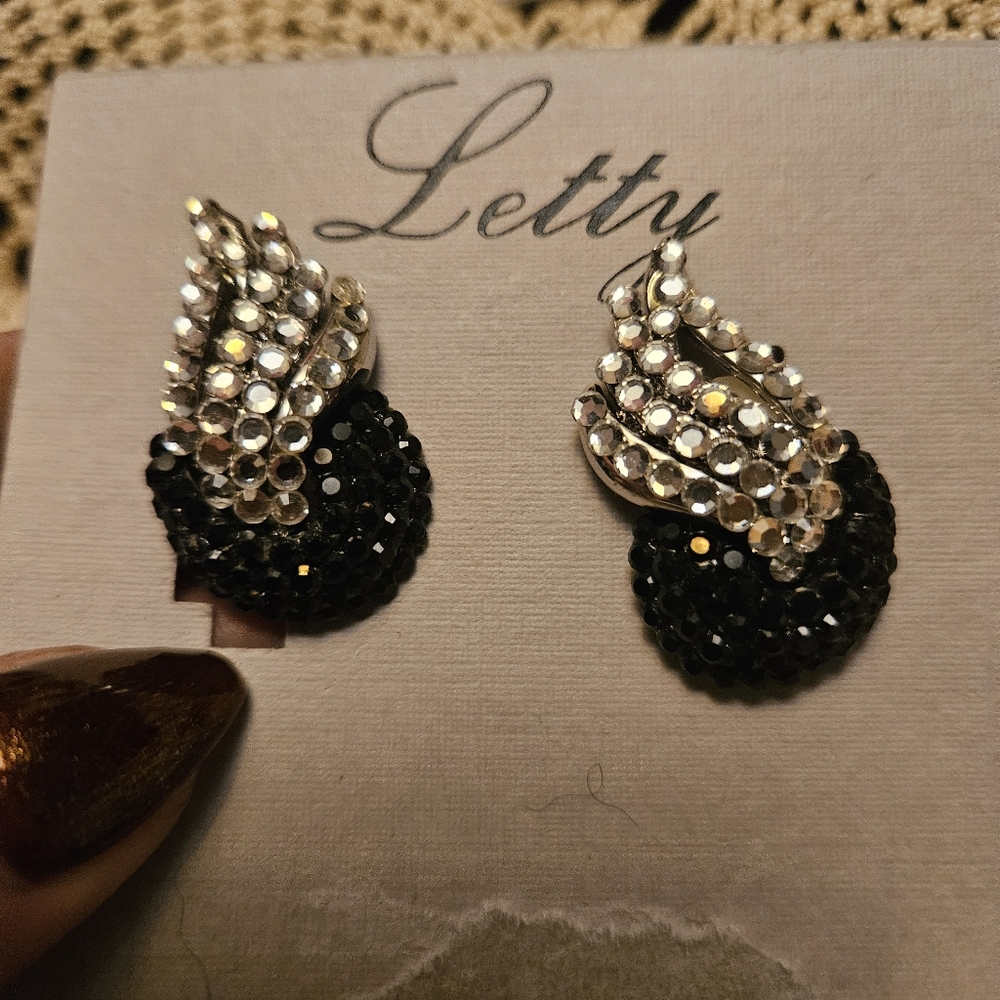 VINTAGE LETTY PAULETTE Clip Big Statement Earrings Black Clear Swarofski Crystal